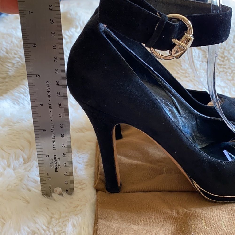 Gucci Suede Heels   - Picture 3 of 7